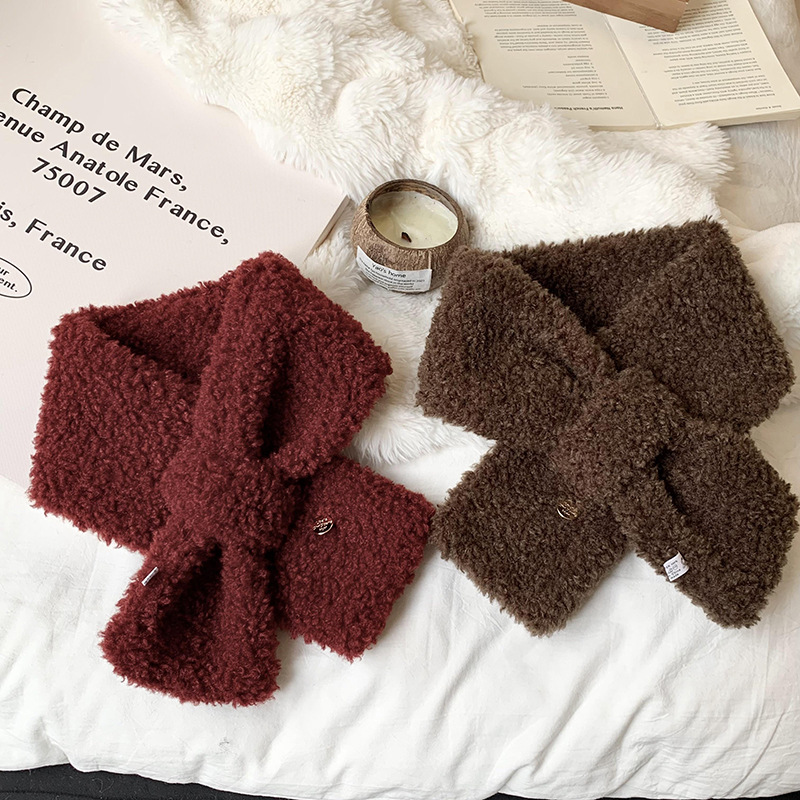 Invierno calentamiento de alta sensación de vello más grueso 2025 nuevo estilo coreano de protección de cuello de vello collar bufandas de peluche