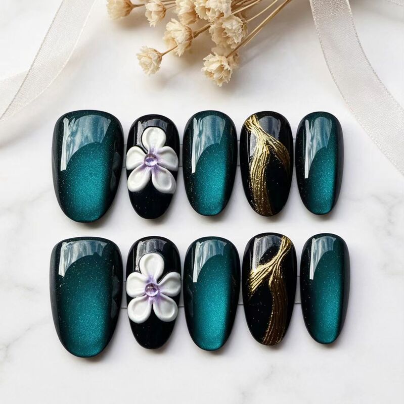 3D three-dimensional dark-style cross-border wearable short nails with a high-end feel, green retro floral design, and a skin-brightening effect, wholesale nail tips 3D three-dimensional dark-style cross-border wearable short nails with a high-end feel, green retro floral design, and a skin-brightening effect, wholesale nail tips
