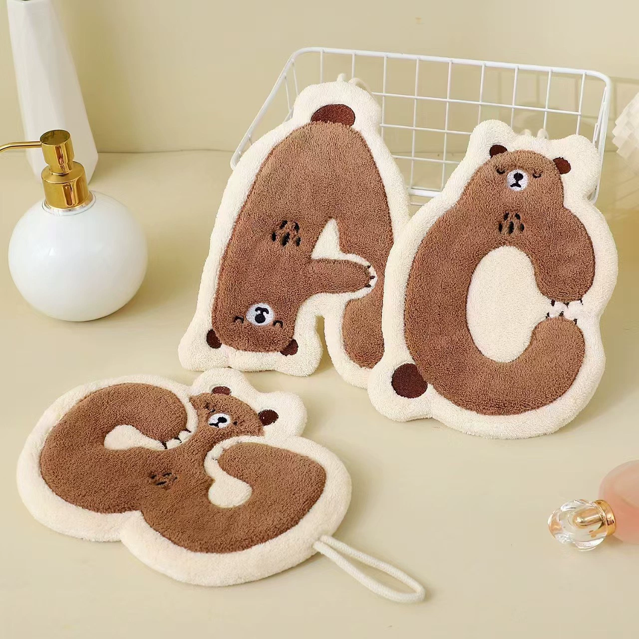 Трансграничный мультфильм холодный напиток коралловый бархат вышивка полотенце для рук можно повесить