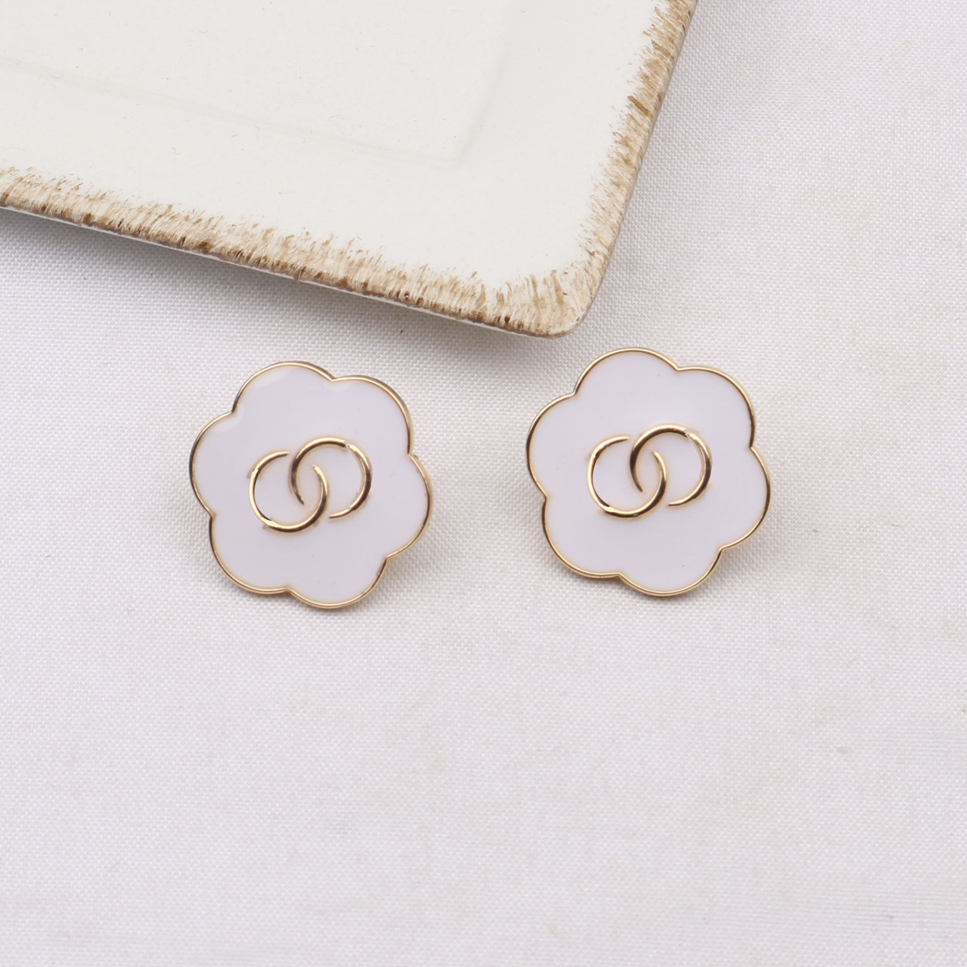 Flower Stud Earrings For Men And Women Titanium Steel Versatile_voghion.com
