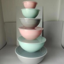 亚马逊跨境热销12件套带盖沙拉碗塑料圆形保鲜碗沙拉搅拌碗厨房用