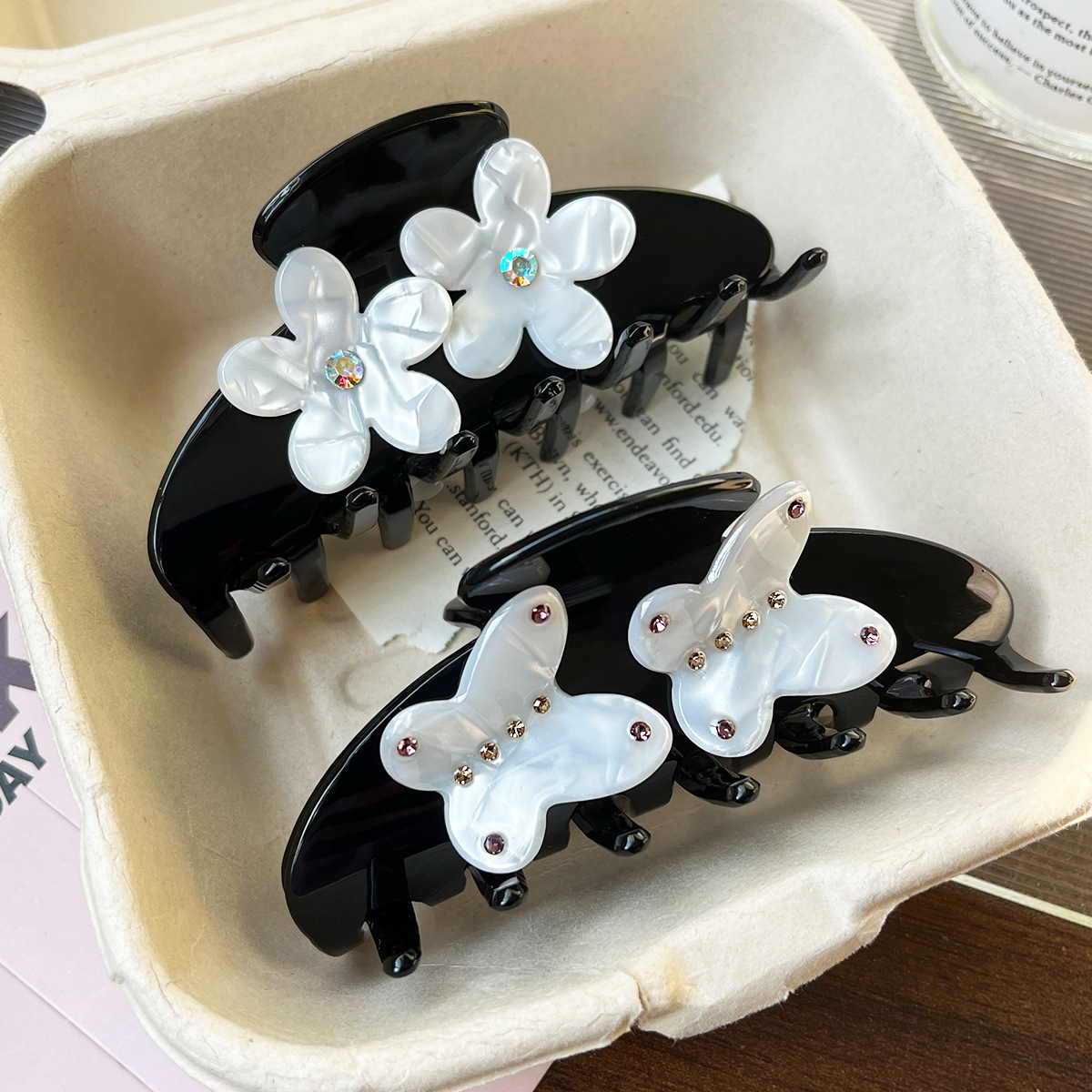 Ingredientes franceses acéticos diamante mariposa clip de agarre para mujeres otoño invierno nuevo temperamento de alta calidad tiburón clip de cabello image 1