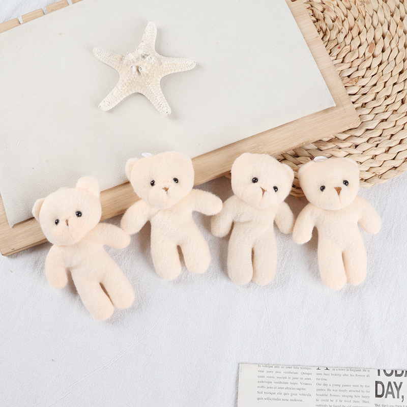 米色连体熊挂饰毛绒玩偶挂件扁平丝小白熊毛绒钥匙扣包包挂件批发