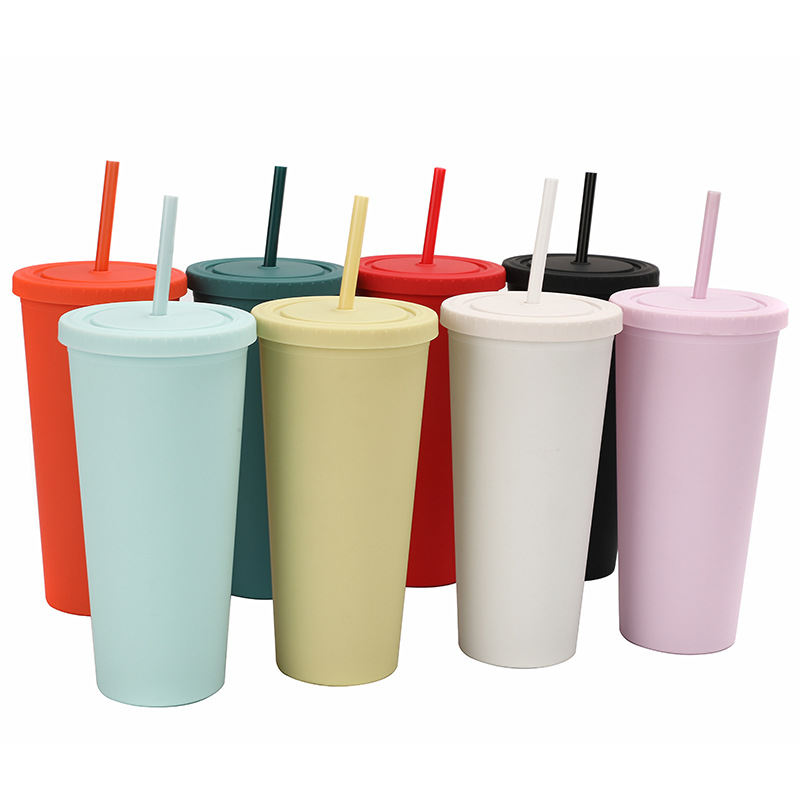 Transfronterizo suministro directo de tazas de paja de plástico de doble capa simple taza de agua de gran capacidad esmaltada de alto valor facial taza de mano lujosa