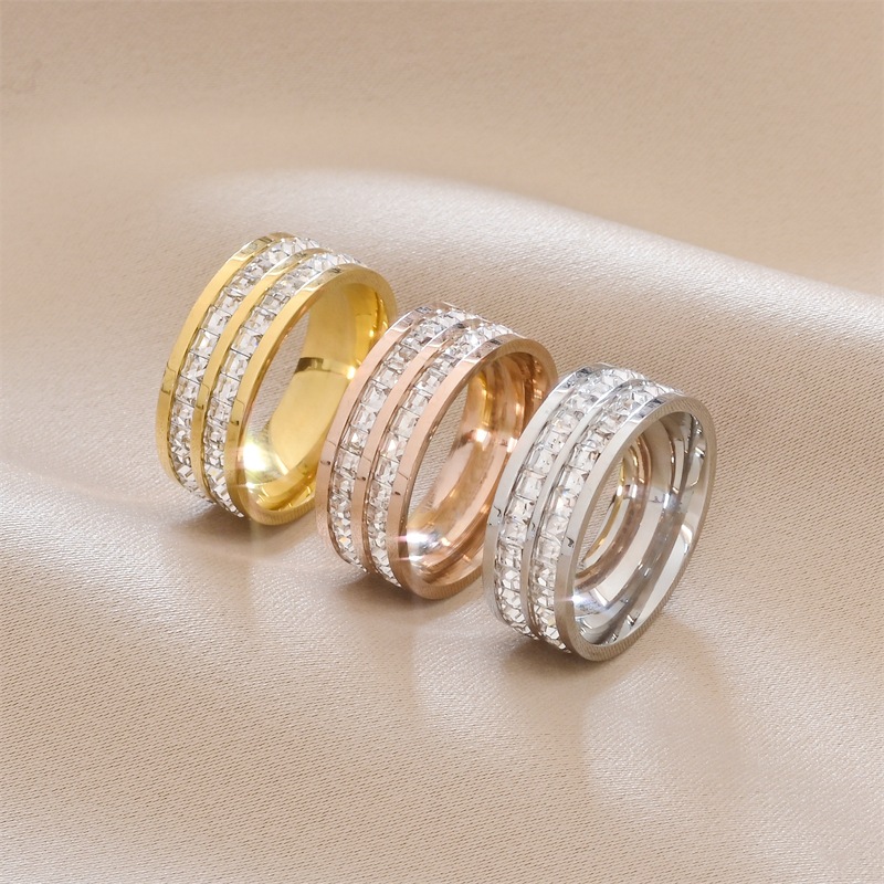 Simple Style Round Titanium Steel Inlay Zircon Rings 1 Piece