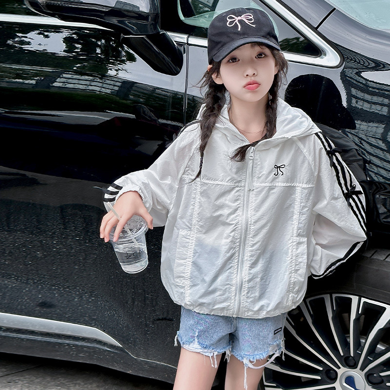 Kids' Sun Protection Shirt Summer Thin Version 2024 New Children's UV Protection Medium and Large Girls' Summer Hat Coat