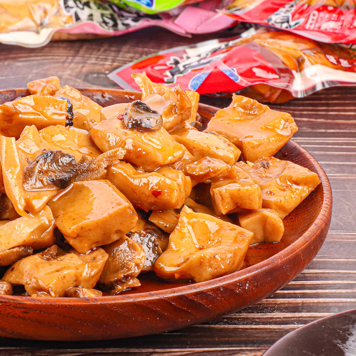 Salted and Spicy Mushroom and Tofu Skin Snacks, Chongqing Specialty, Small Packaging, Wholesalers