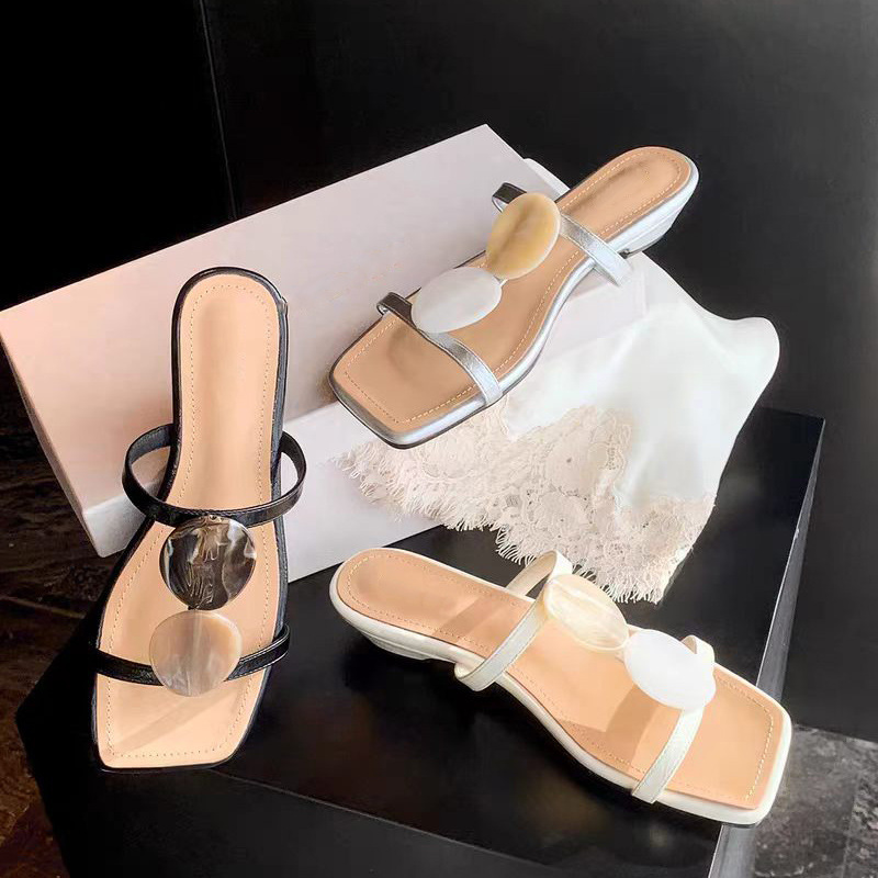 Summer Beach Sandals with 3cm Thick Heel~Roman Style Shell Buckle Square Toe Double Strap Sandals for Women Summer Beach Sandals with 3cm Thick Heel~Roman Style Shell Buckle Square Toe Double Strap Sandals for Women