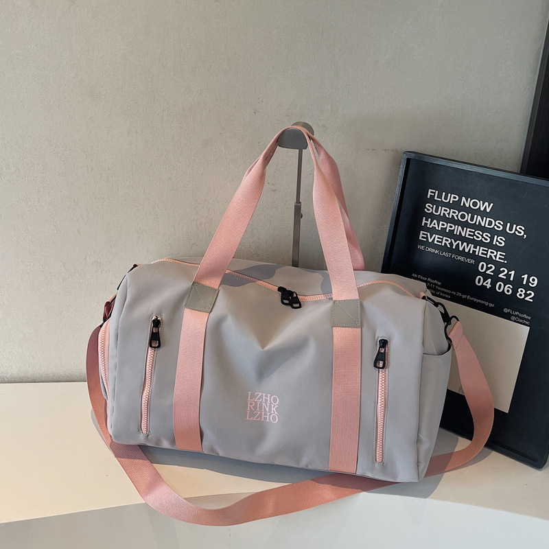 밝은 회색