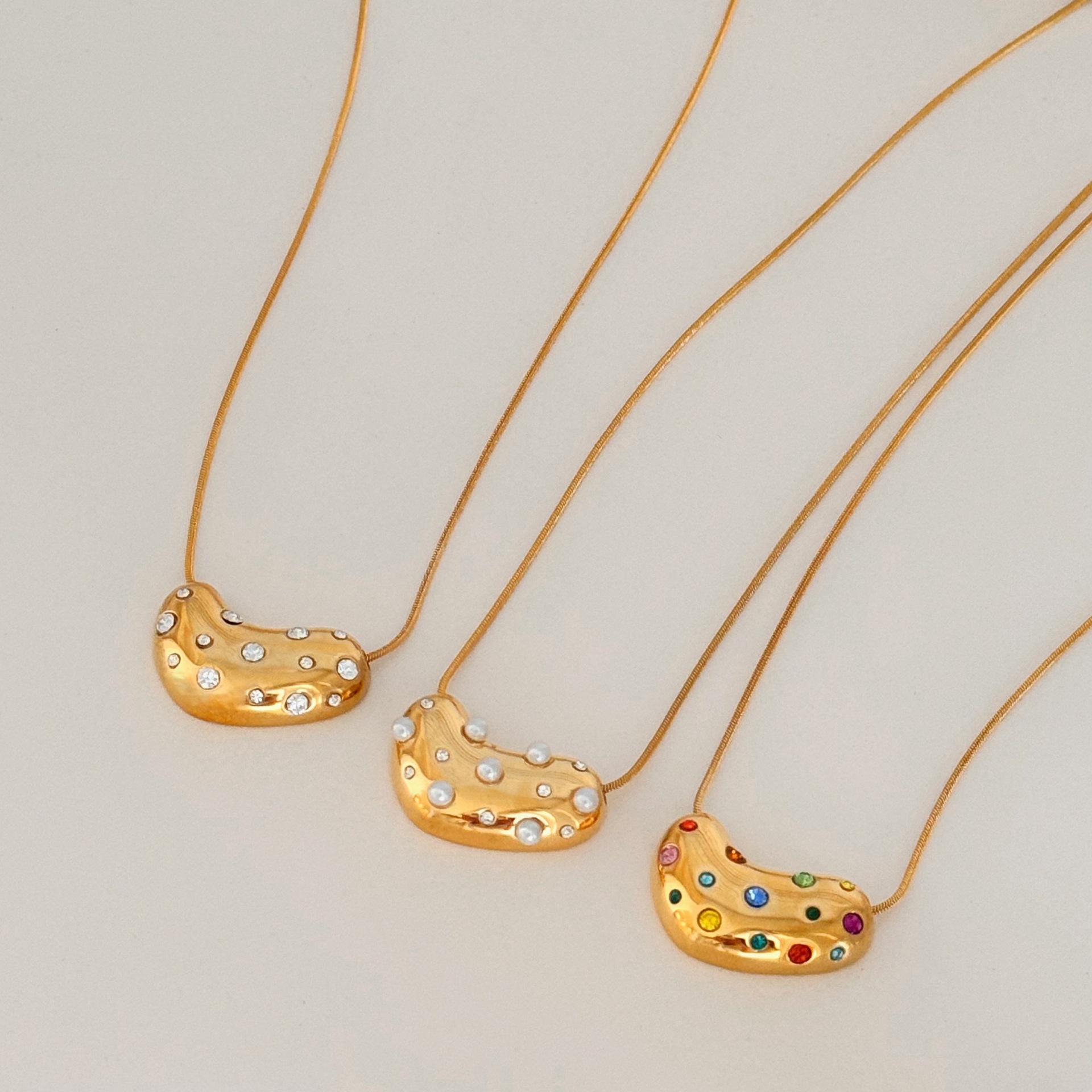 17g Weight Vacuum Plating Gold Plating Process 18K Gold Plated Plating Material Titanium Steel 18K Gold Plated Elegant Retro Lady Plating Inlay Geometric Water Droplets Artificial Pearls Zircon Pendant Necklace