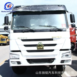 Howo 6×4 ağ təmirli özüboşaldan, demək olar ki, yeni, xarici versiya