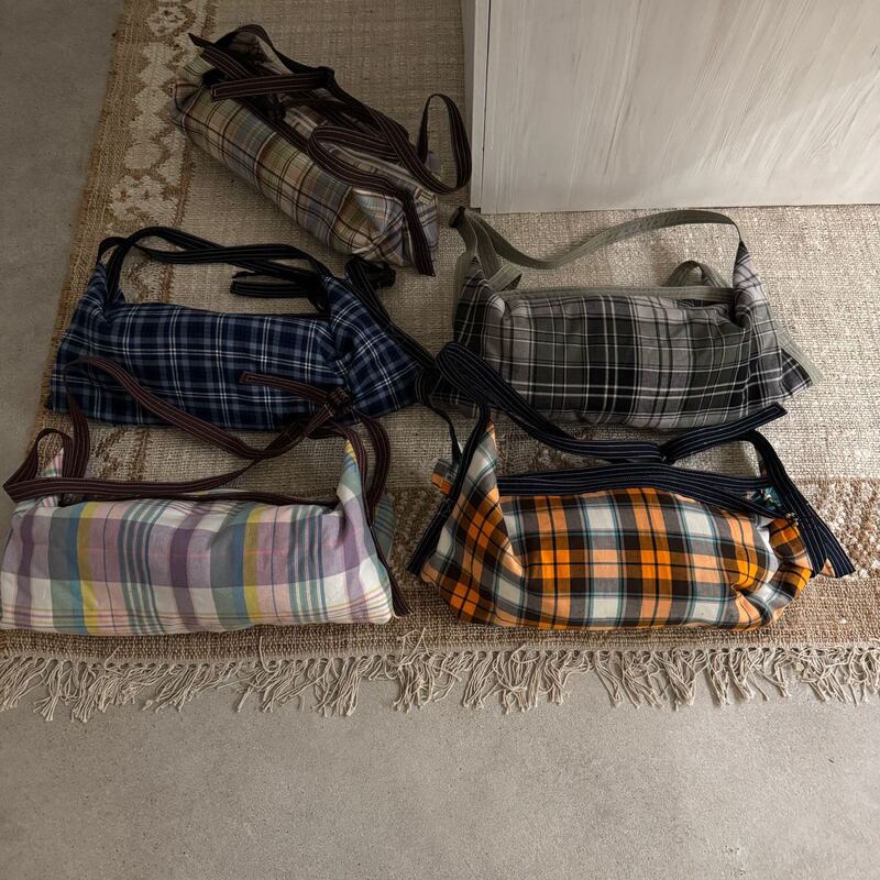 Helloseptember Retro Plaid Contrasting Color Quilted Shoulder Bag Women's Small Versatile Commuter Armpit Bag V9424