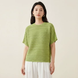 连衣裙;女式T恤;时尚休闲套装