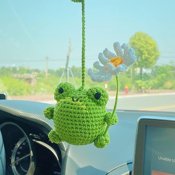 Rearview Mirror Pendant | Yà mǎ Car hanging - frog-chrysanthemum