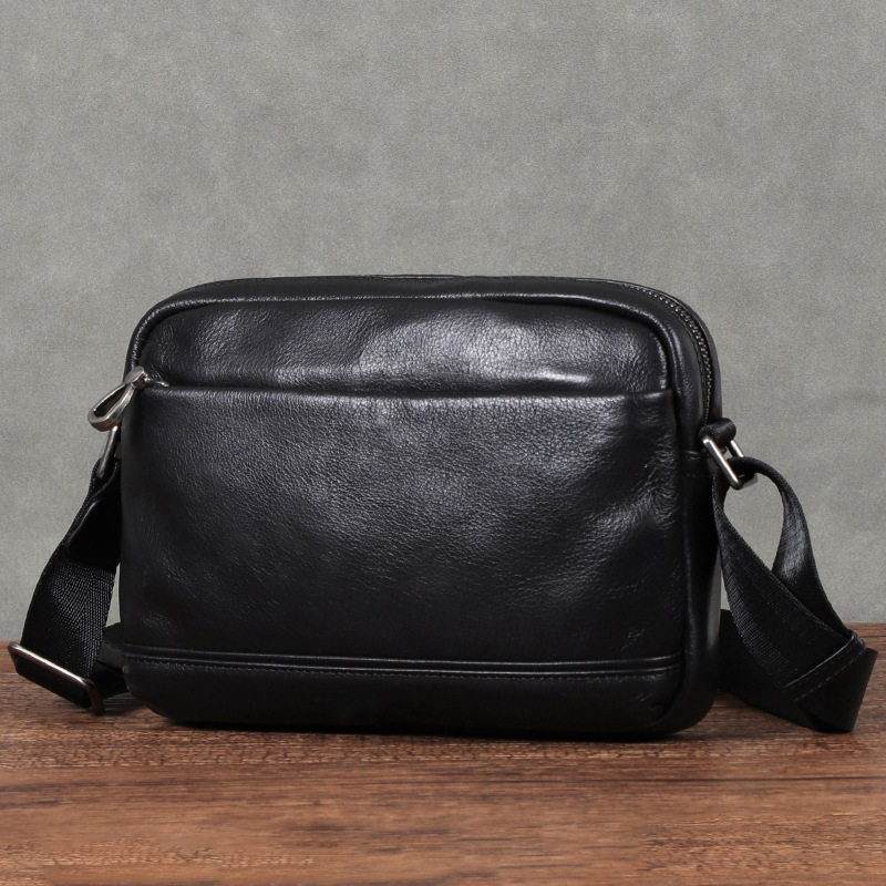 Túi đeo chéo nam da bò thật kiểu vuông nhỏ 29×11×17 cm — Màu đen