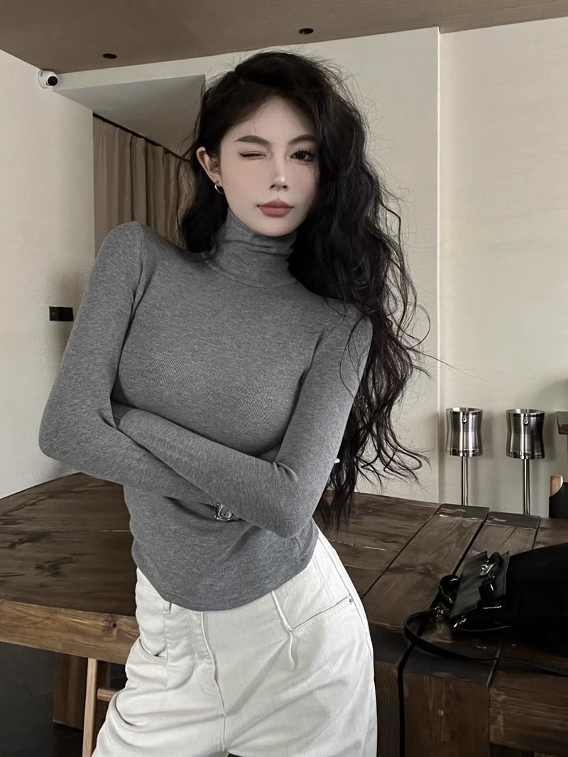 회색