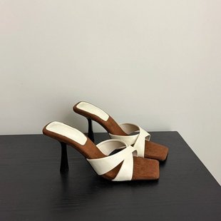 �߸�Ь���^���控һ���ͼ����߼����⴩����ȹ��2025�ļ�����ЬŮ