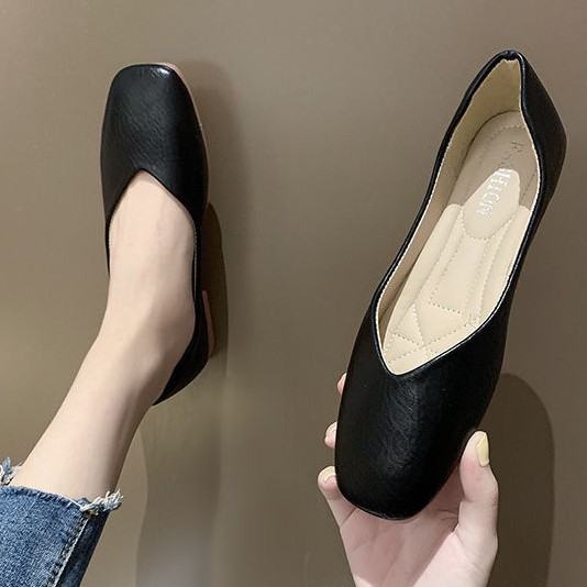 2026 primavera y verano nuevos zapatos de una sola sola sola sola suave antideslizante de boca superficial perezosa zapatos de moda de mujer