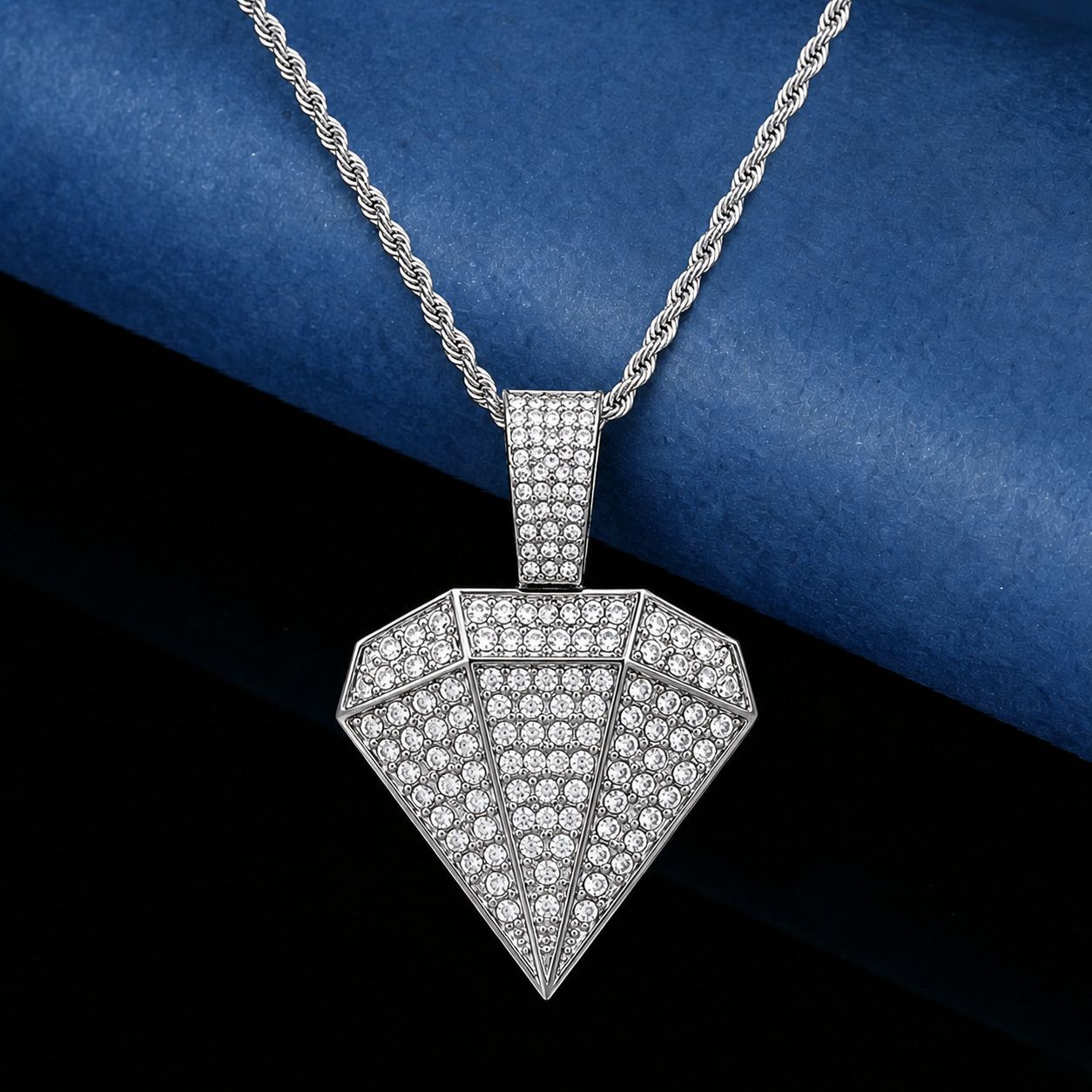 Collar de cadena cubana con colgante de aleación en forma de diamante, estilo hip-hop, moderno y creativo para hombre