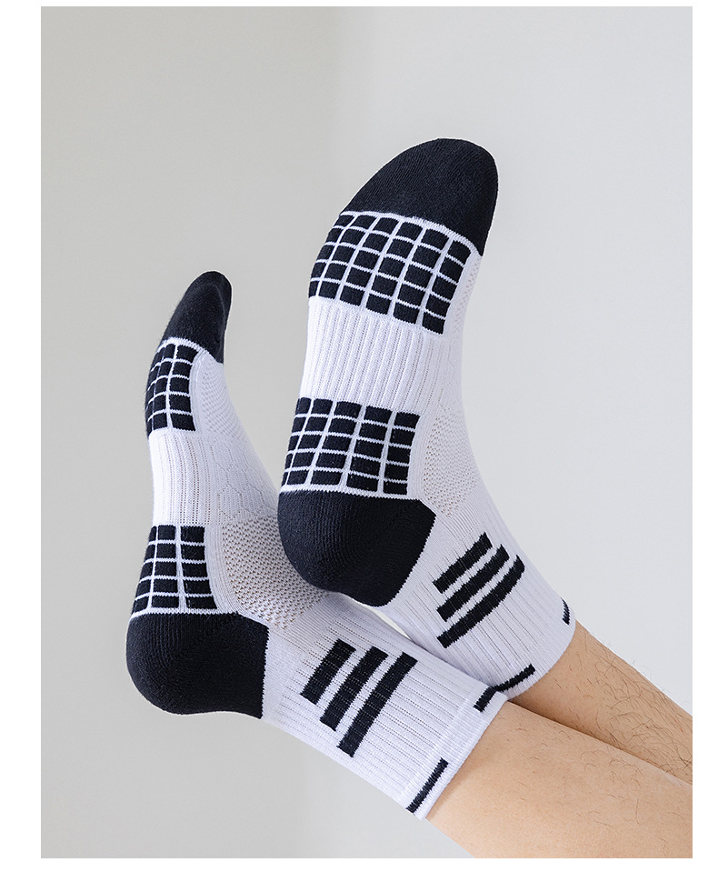 Color Block Pattern All Seasons Season Basic Unisex Color Block Cotton Crew Socks A Pair