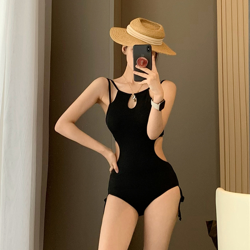 Sexy Triangle One-Piece Swimsuit for Women to Cover Belly and Slimming Look Swimsuit Hot Spring Seaside Swimming Ins Sleeveless Black with Breast Pads