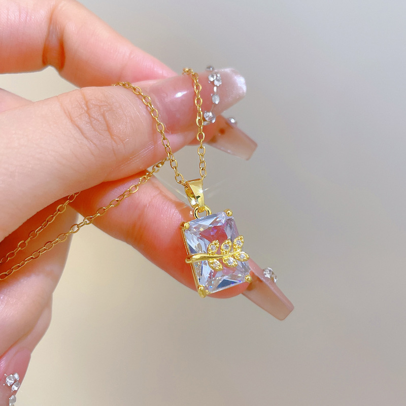 Foglie rettangolari, lusso leggero, splendida collana interamente tempestata di diamanti, catena versatile per clavicola da donna, catena in acciaio al titanio_voghion.com