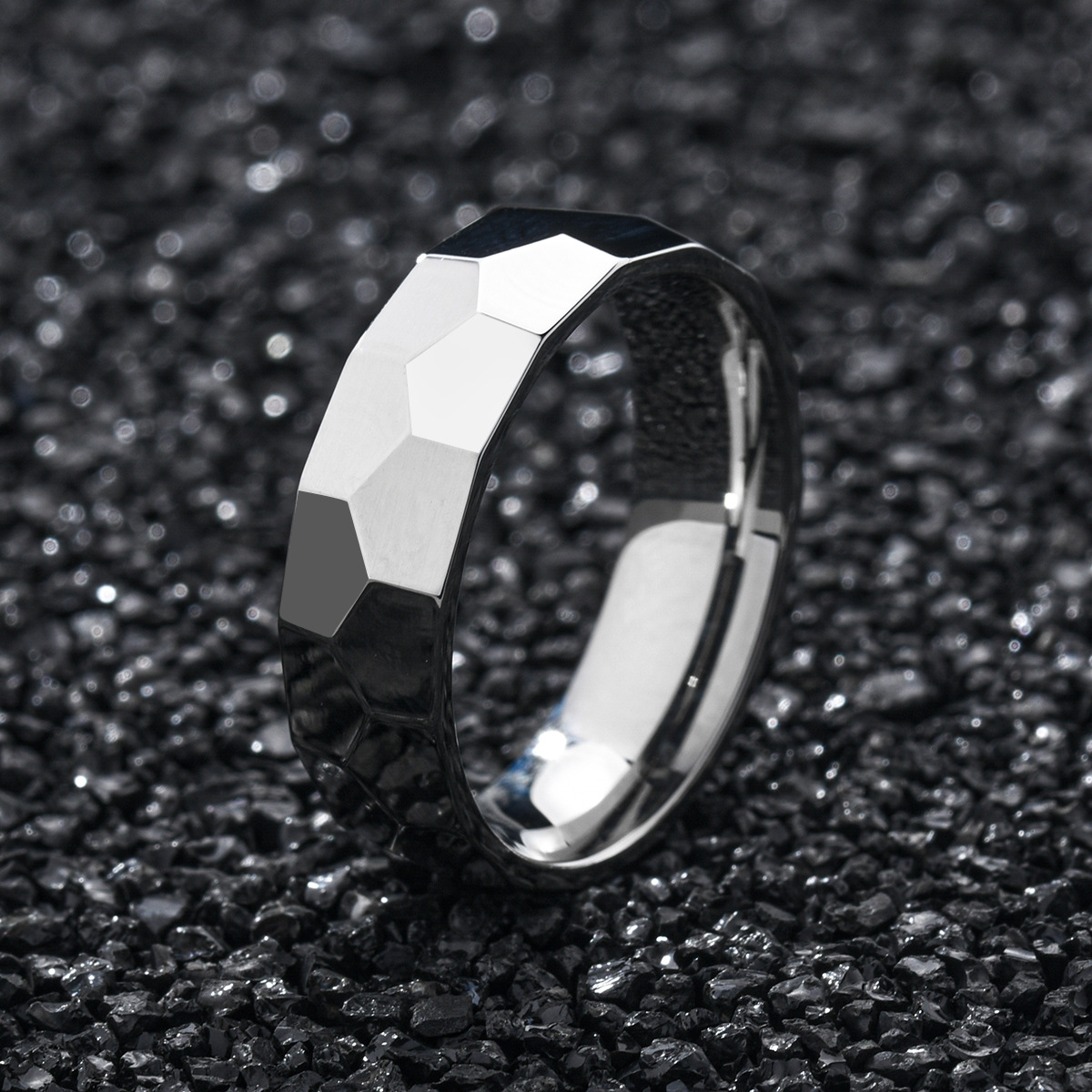 Title 4, Erkekler için düzensiz cilalı elmaslı titanyum ...