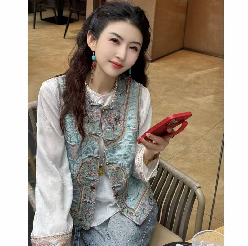Double-Sided Reversible Song Brocade Jacquard New Chinese Style Women's Clothing with Heavy Embroidery, Light Luxury Vest Top Double-Sided Reversible Song Brocade Jacquard New Chinese Style Women's Clothing with Heavy Embroidery, Light Luxury Vest Top