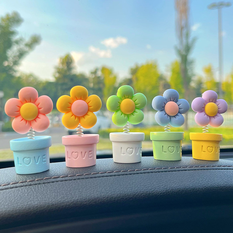 Nuevos adornos de coche, macetas pequeñas frescas, plantas en macetas, lindas cabezas, decoraciones de la consola central del coche