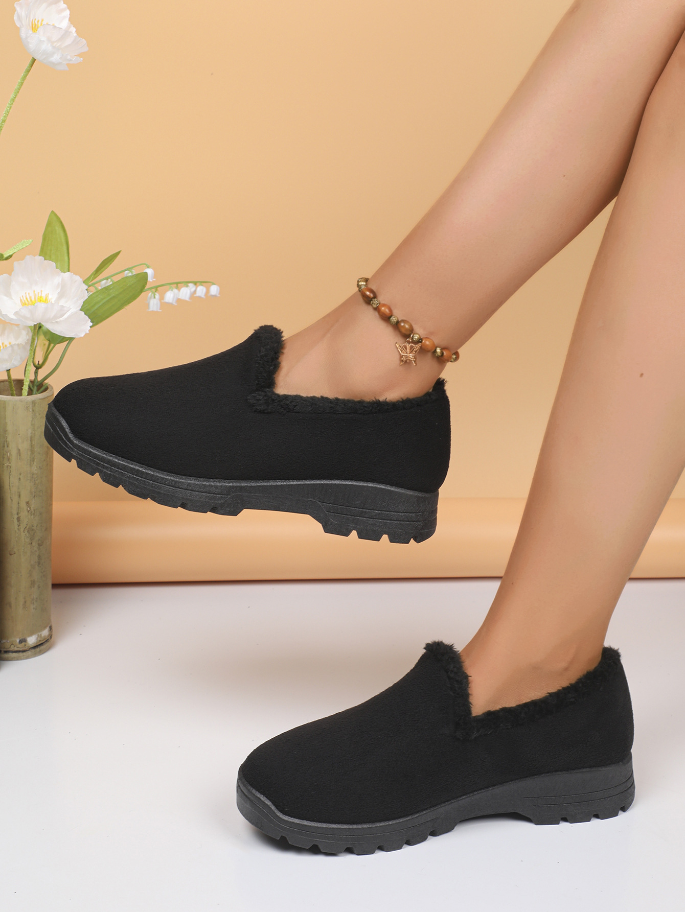 New snow cotton shoes low-top warm autumn and winter women's cotton shoes bean shoes fashion slip-on comfortable soft bottom snow_voghion.com