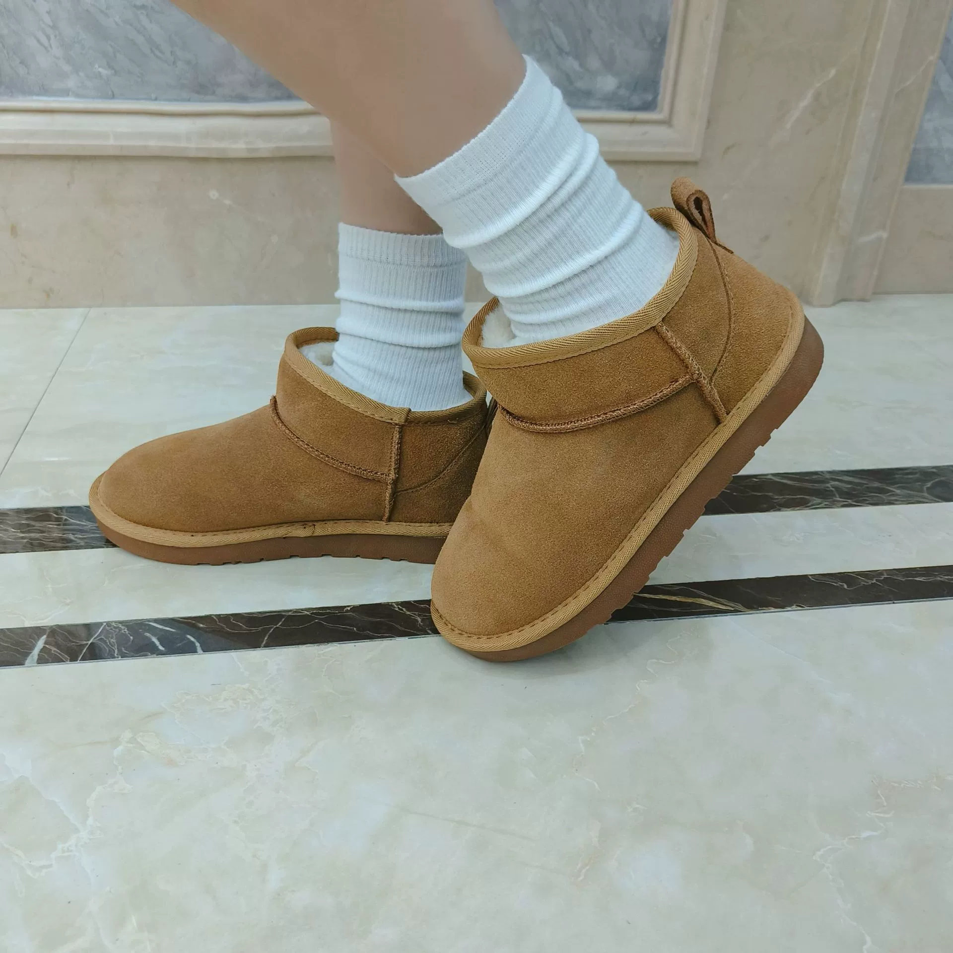 2024 зимние кожаные ботинки 5853 косой рот низкий голенищ 6237-2 тонкая подошва снегоступы для пары 36-43