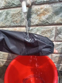 围裙、袖套;其他居家日用