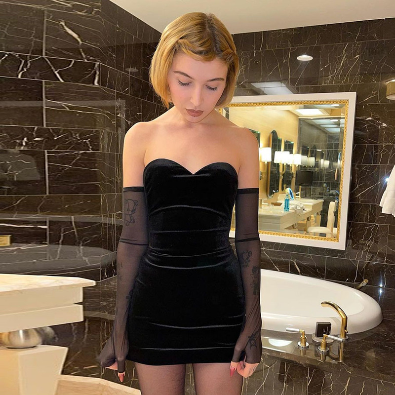 European and American INS Foreign Trade 22 New Women's Dark Style Strapless Sexy Spice Girls Pure Desire Slim-fit Sleeve Velvet Dress Women European and American INS Foreign Trade 22 New Women's Dark Style Strapless Sexy Spice Girls Pure Desire Slim-fit Sleeve Velvet Dress Women