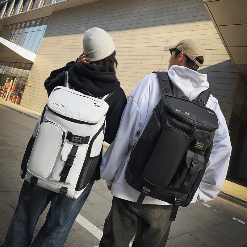 New Sports Bag Badminton Bag Men's Large Capacity Multi-purpose Backpack Water-repellent Outdoor Travel Mountaineering Bag