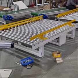 重型托盘滚筒输送机 动力滚筒输送机 码垛托盘输送机