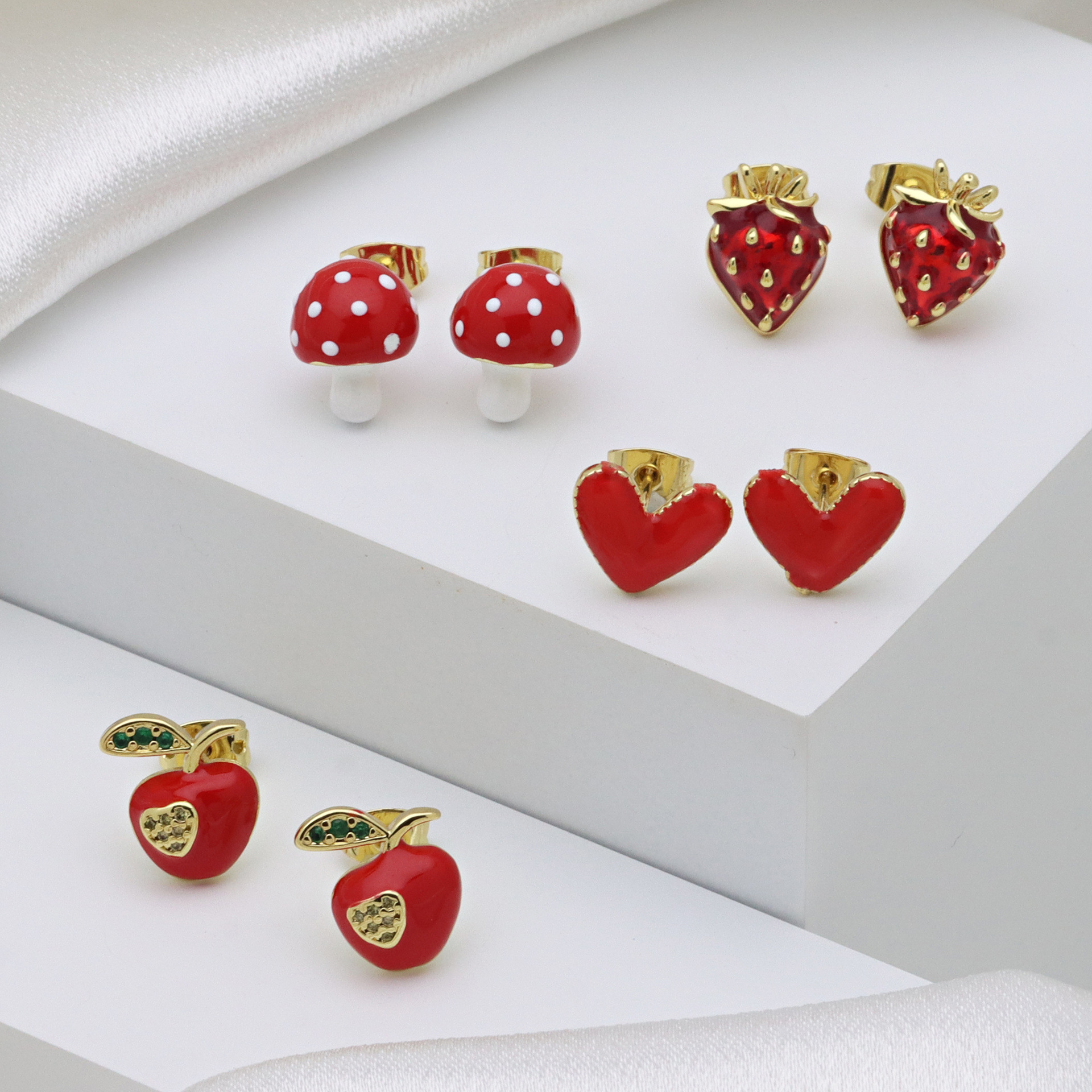 6g Weight Brass Ear Needle Material Ear Studs Classification 1 Pair Quantity Daily Occasion Copper Material Heart Shape, Strawberry, Mushroom Pattern All Seasons Season Women's Gender Enamel Design IG Style Style 1 Pair IG Style Heart Shape Strawberry Mushroom Enamel Copper Ear Studs 无
