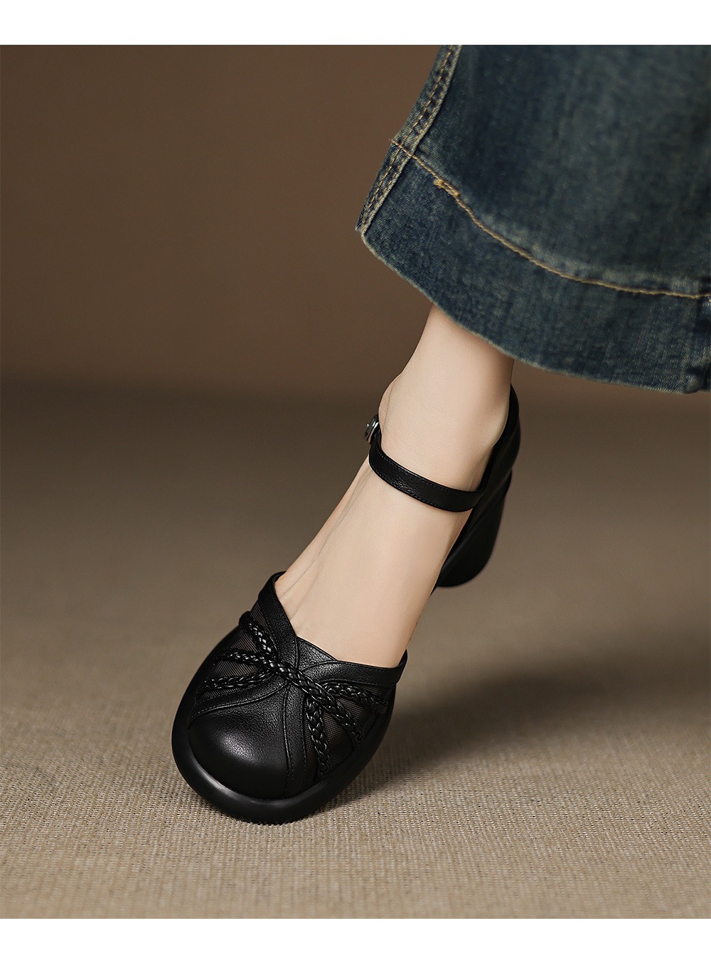 Sandal quai ngang nữ mũi bao da bò gót dày kiểu La Mã lưới rỗng — đen chi tiết 7