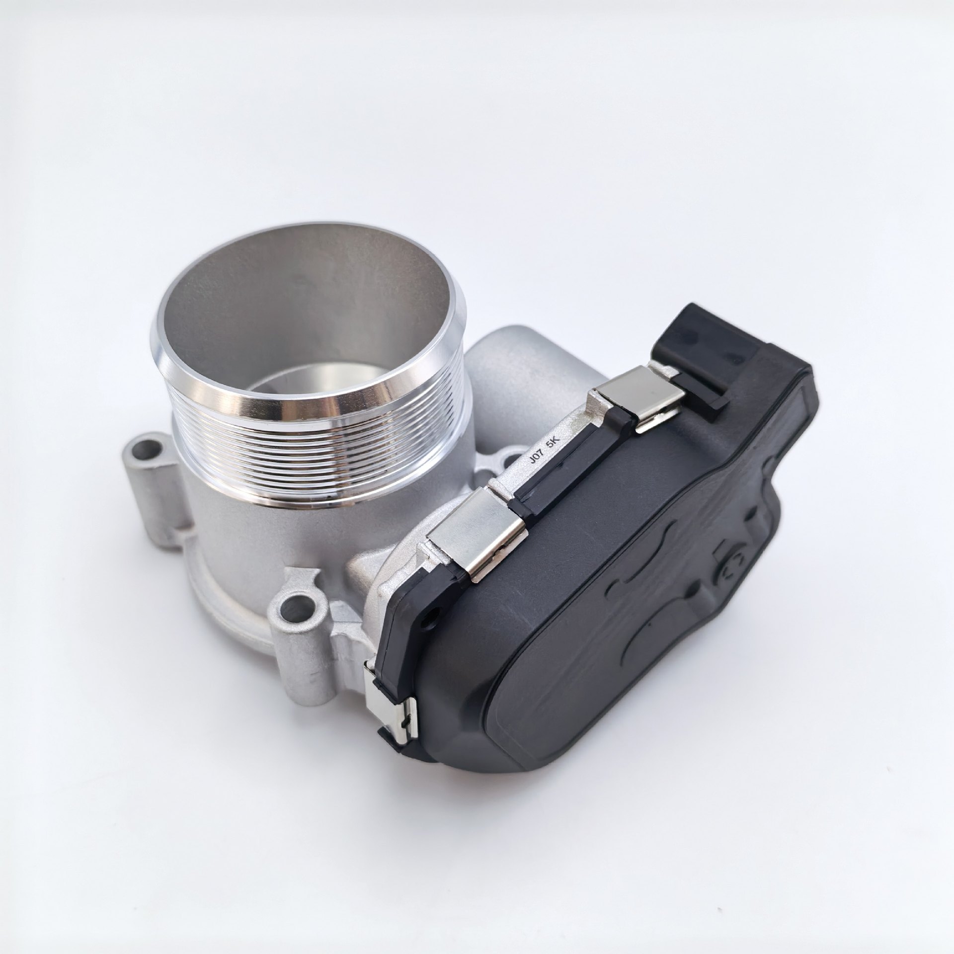 In-stock wholesale: Throttle body assembly for Volkswagen and Audi vehicles, part numbers 06F133062Q and 06F133062J