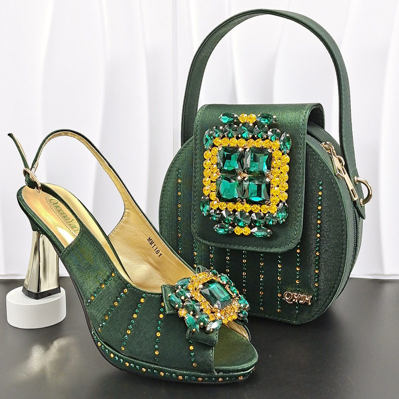 Round buckle with rhinestone decoration, ultra-high heel women's open-toe high-heeled sandals, European and American cross-border shoe and bag supply, waterproof platform Round buckle with rhinestone decoration, ultra-high heel women's open-toe high-heeled sandals, European and American cross-border shoe and bag supply, waterproof platform