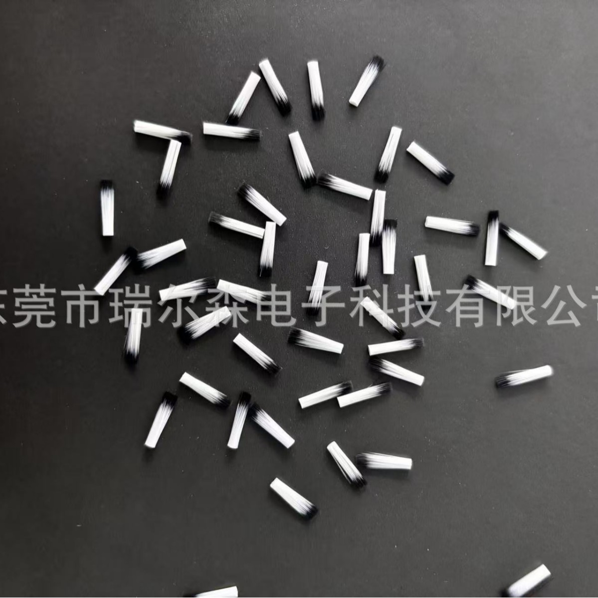 ��ݸëˢ���Ҵ����ֻ�ֱ��ֱ������ˢͷ����ˢͷ���ں�ˢˢͷ