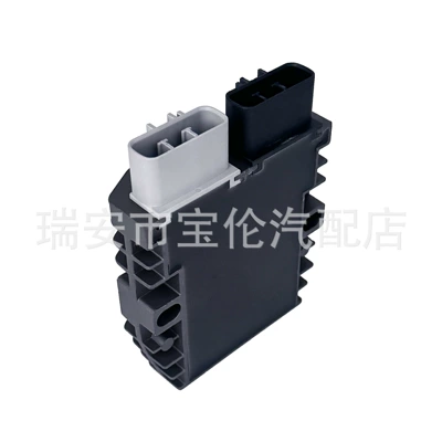 700 32100-116-0100, Motorcycle engine and accessories