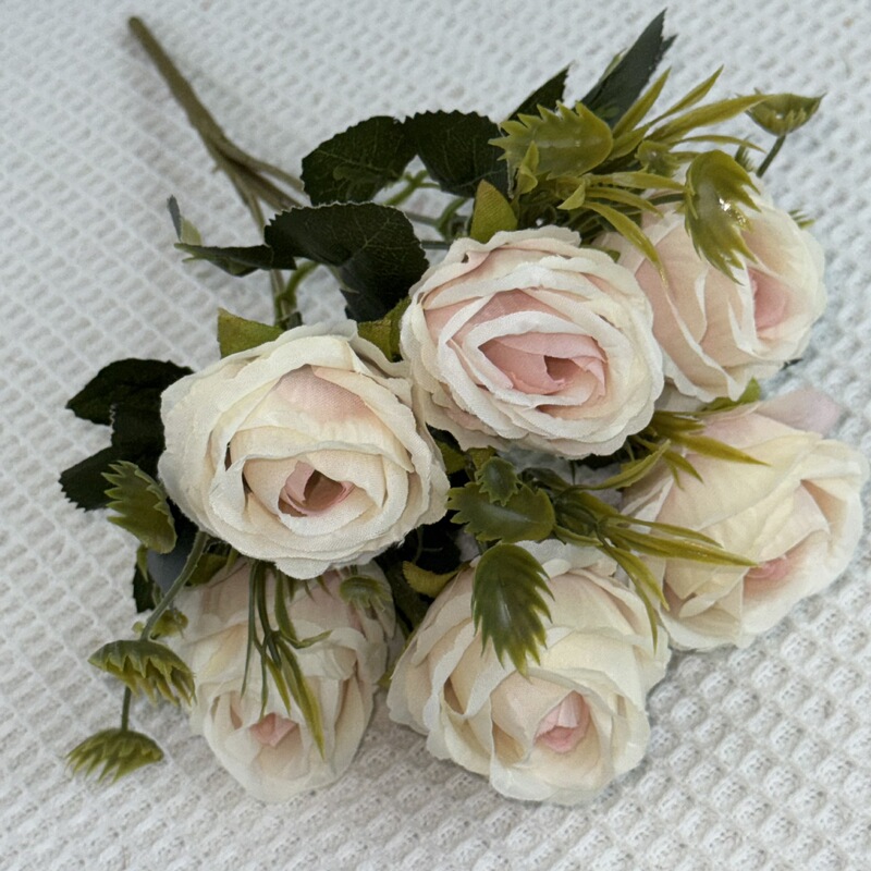 人気の外国貿易卸売造花結婚式の花束バラ手持ちの新しいシルクフラワーアレンジメント装飾品ハイエンド造花|undefined