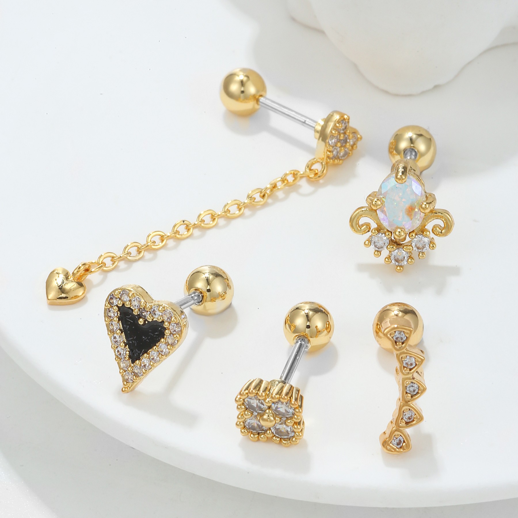 Fashion Heart Shape Copper Inlay Zircon Ear Studs 1 Piece