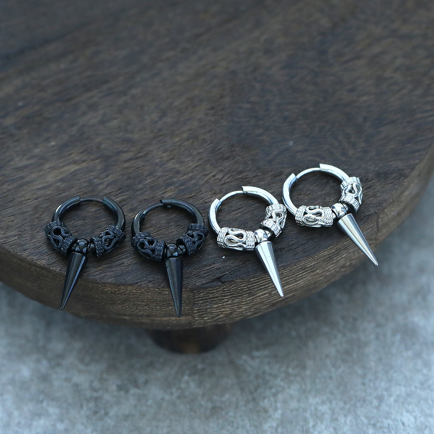 European and American Cross-Border Hot-Selling Stainless Steel Dragon Pattern Cone Earrings Trendyy Stylish Street Trendy Men's Earrings Wholesale