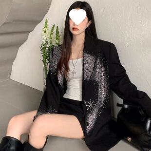 �羳��ɫ�ؠC����b����Ů�����|����S�L�p���OӋ��С������