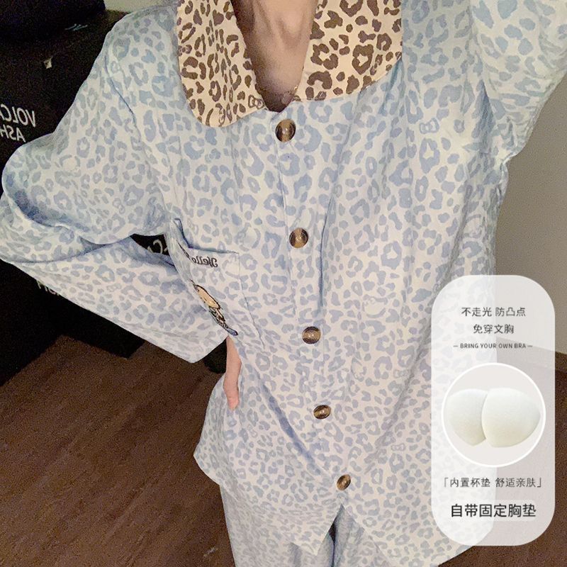 Ins adorable KT gato nubes de algodón pijama de mujer con cojín de pecho primavera y otoño cardigan de manga larga estampado de leopardo conjunto de ropa de casa