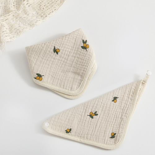 Korean style 4-layer cotton gauze square scarf bib Zou Zou cloth saliva napkin rice bib newborn bib baby anti-vomiting milk towel
