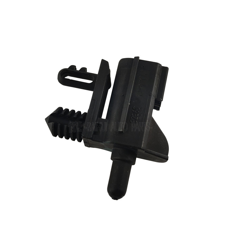 AU5Z12A647B suitable for Ford Mondeo Forreis Lincoln temperature sensor AU5T12A647AC