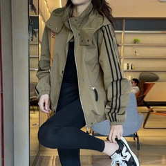 休闲百搭棒球服外套女春秋装新款欧货宽松冲锋衣韩版短款夹克上衣