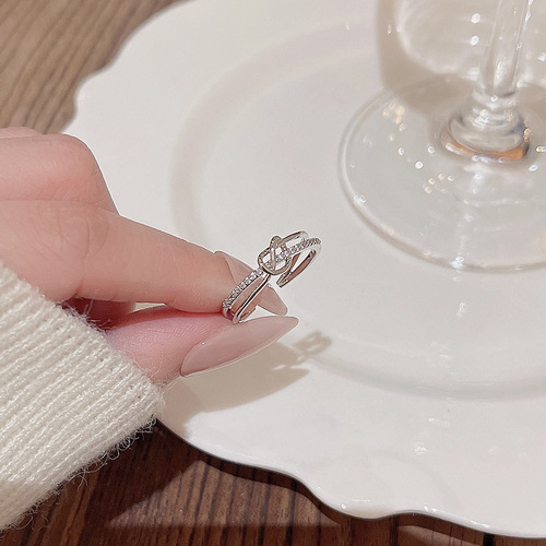 South Korea's new micro-paved zircon double-layered ring for women, niche, high-end design, winding cross, all-match ring